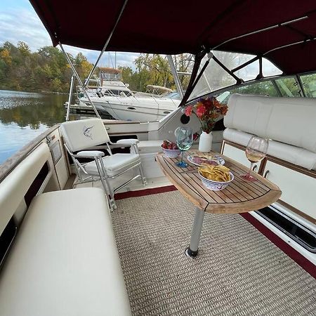 Private Yacht On Catskill Creek Zewnętrze zdjęcie