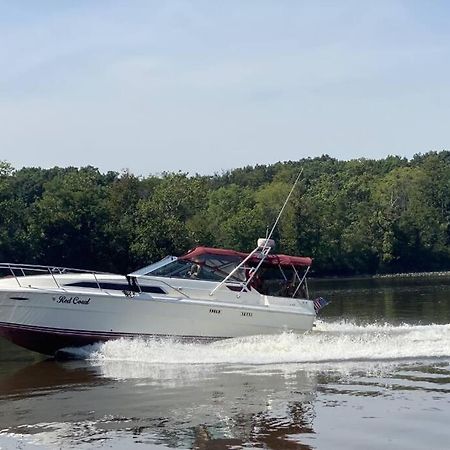 Private Yacht On Catskill Creek Zewnętrze zdjęcie